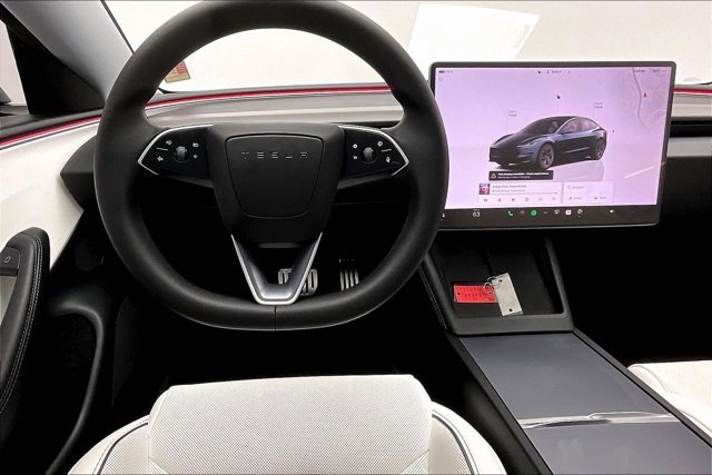 Used 2025 Tesla Model 3 Performance image 4