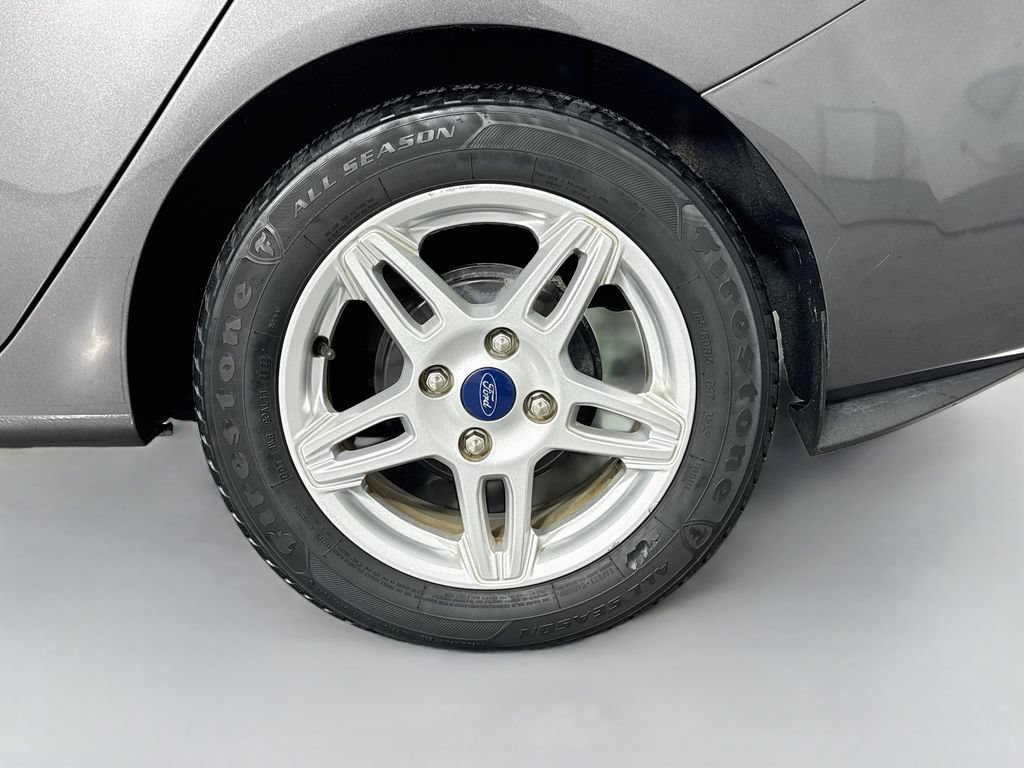 Used 2018 Ford Fiesta SE w/ Cold Weather Package FWD image 39