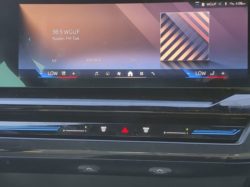 New 2026 BMW 530i w/ Premium Package image 18