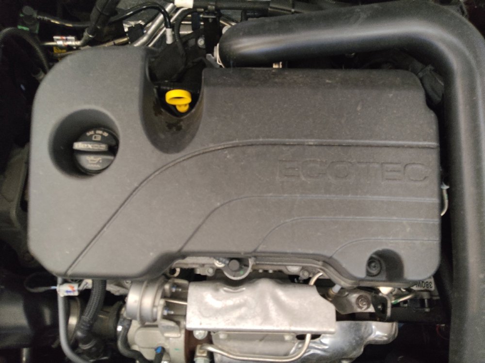 Used 2024 Chevrolet Equinox LT w/ LPO, Floor Liner Package FWD image 30