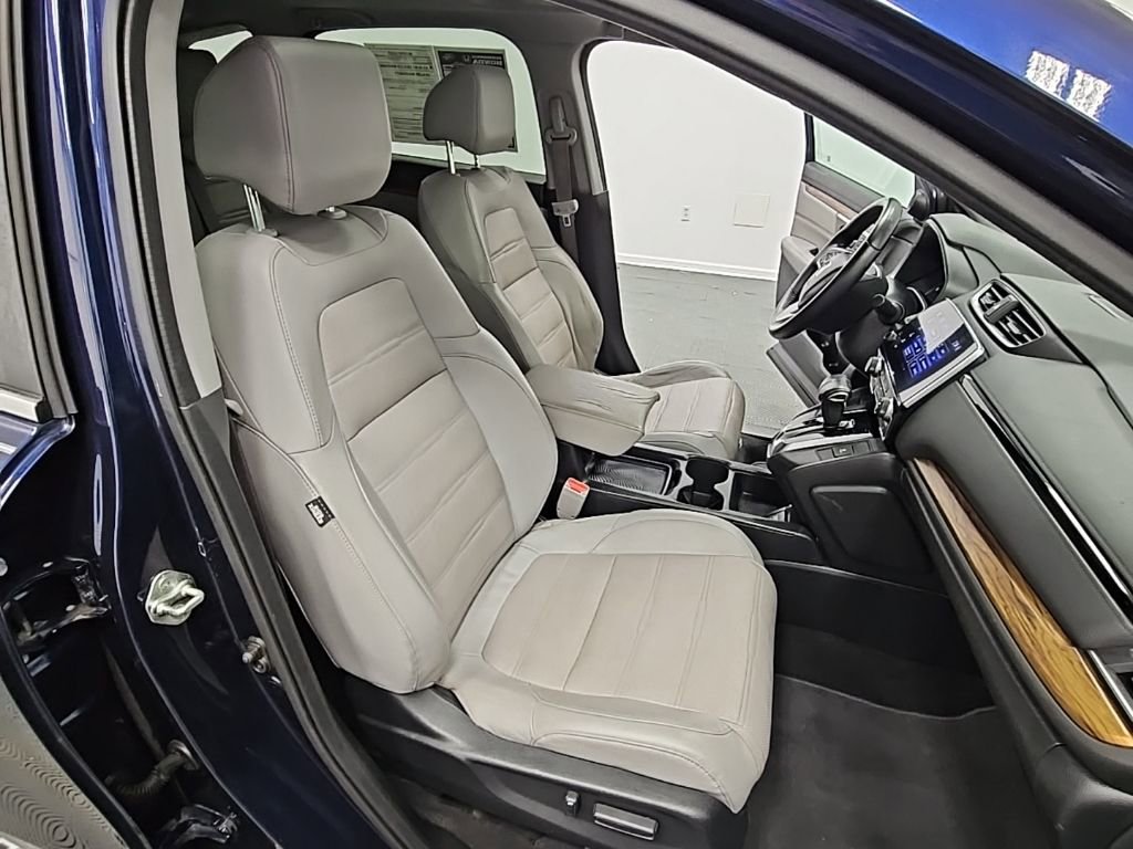 Used 2017 Honda CR-V Touring image 38