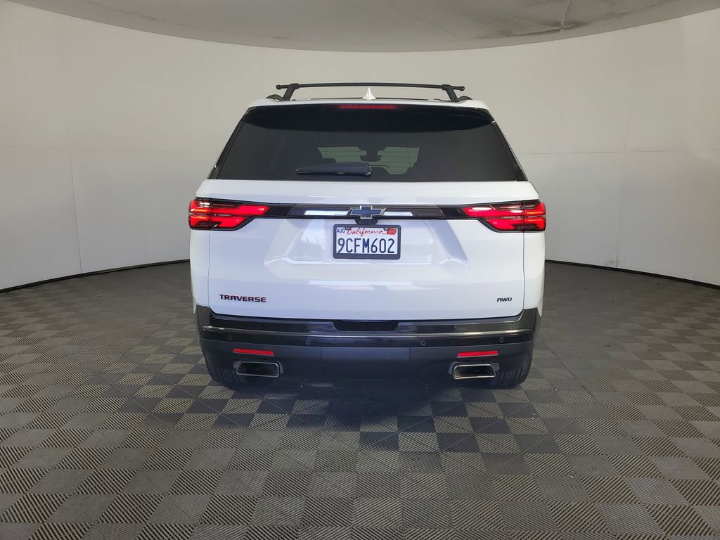 Used 2023 Chevrolet Traverse Premier w/ Redline Edition image 5
