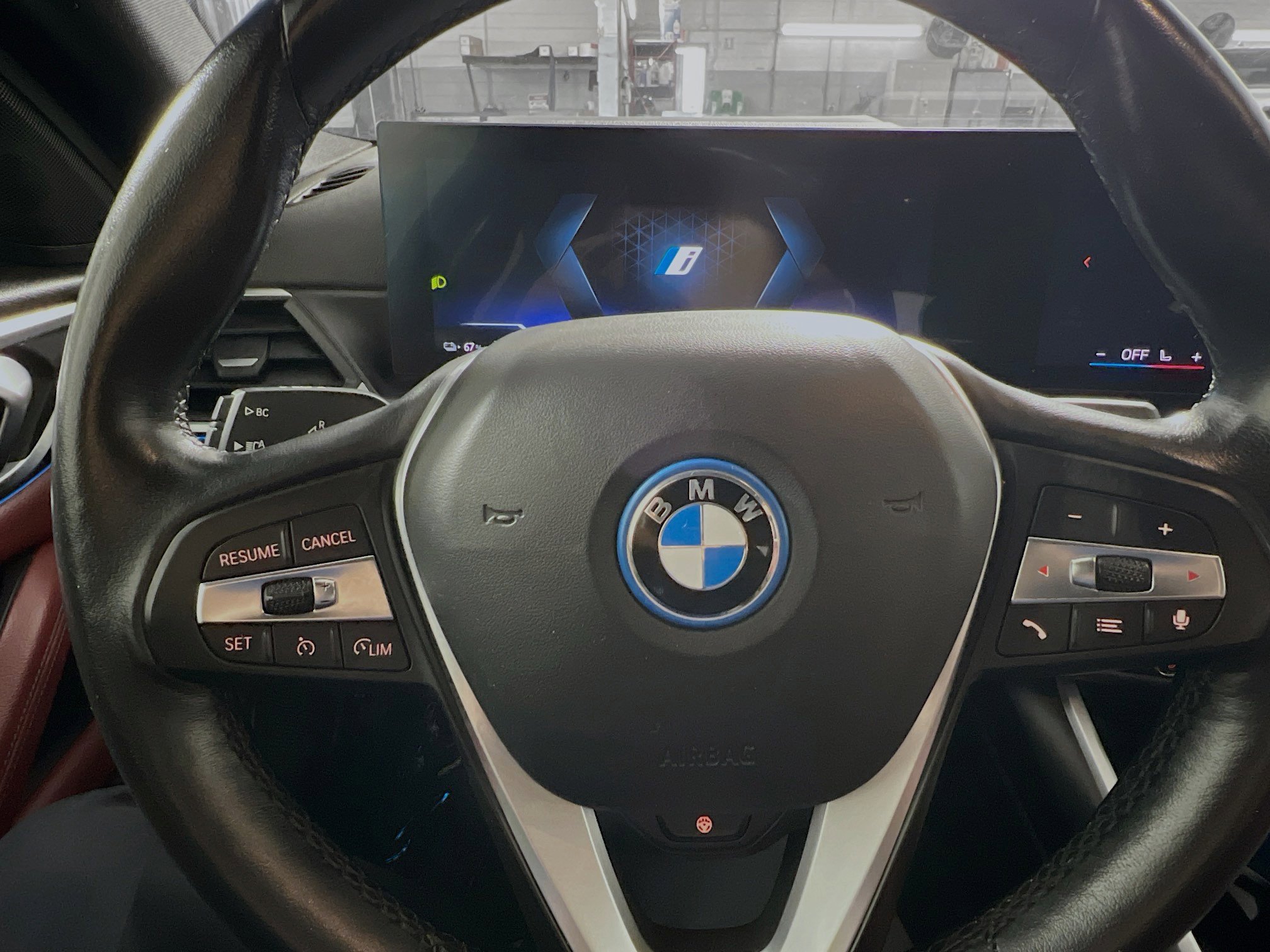 Used 2024 BMW i4 eDrive40 image 18