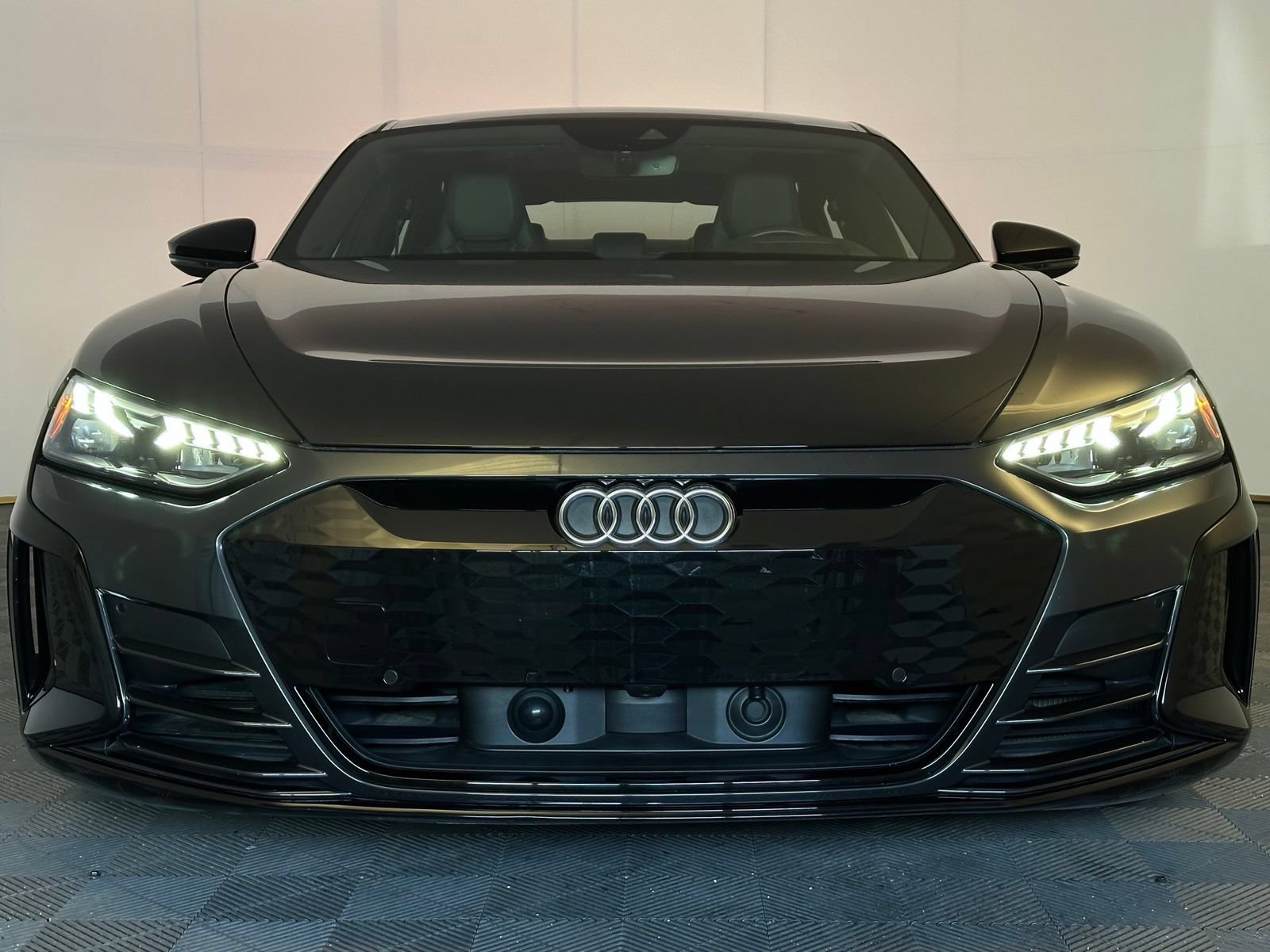 Used 2024 Audi e-tron GT Premium Plus AWD/4WD image 23