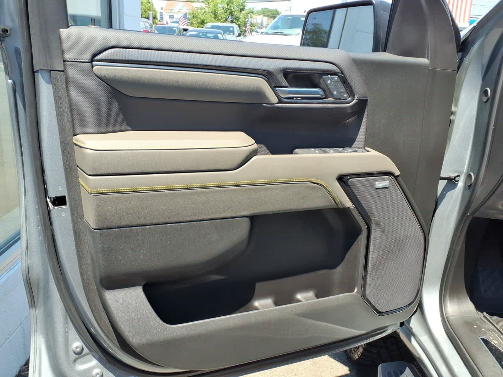 Certified 2024 Chevrolet Silverado 1500 ZR2 w/ Technology Package AWD/4WD image 10