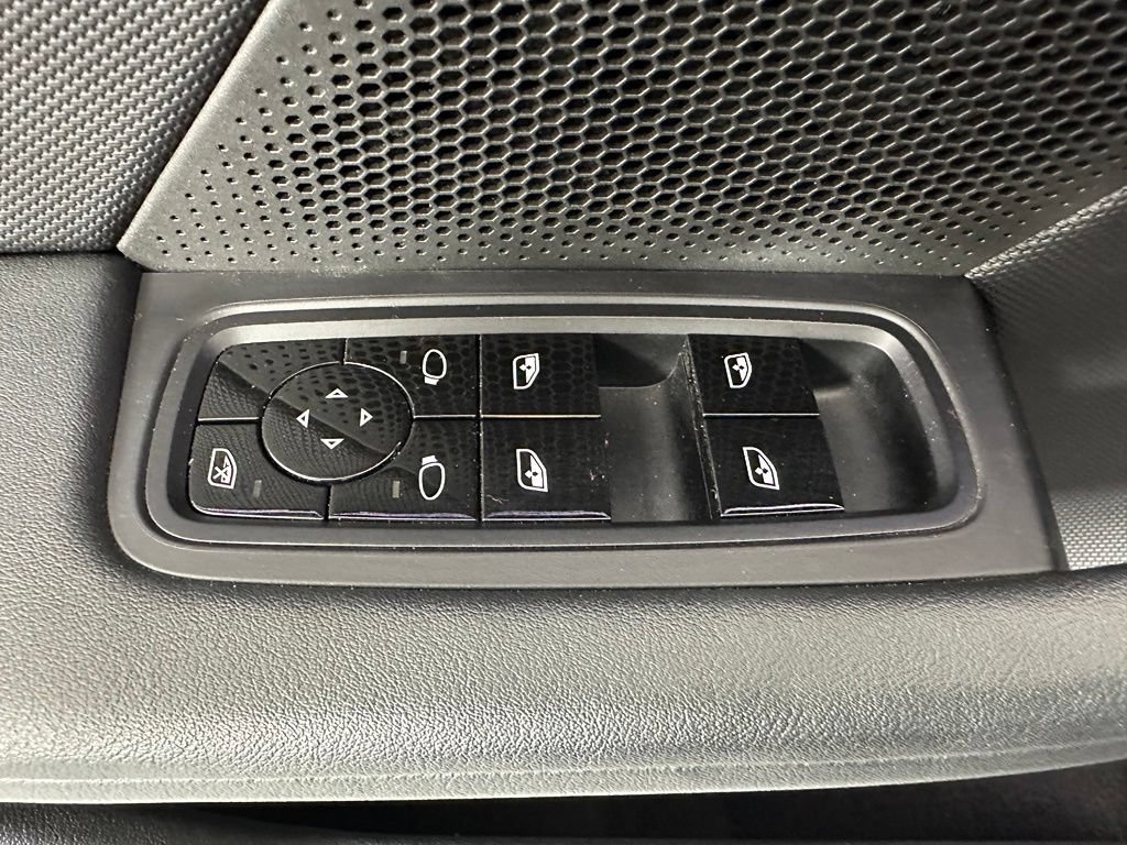 Certified 2021 Porsche Taycan RWD image 19