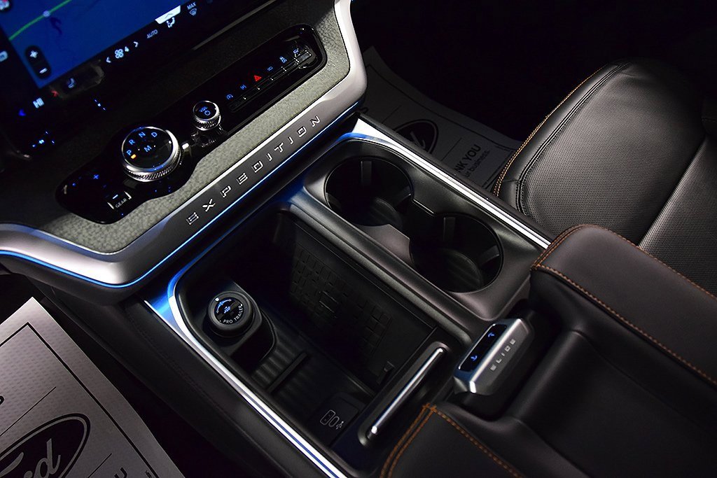 New 2025 Ford Expedition Tremor image 24
