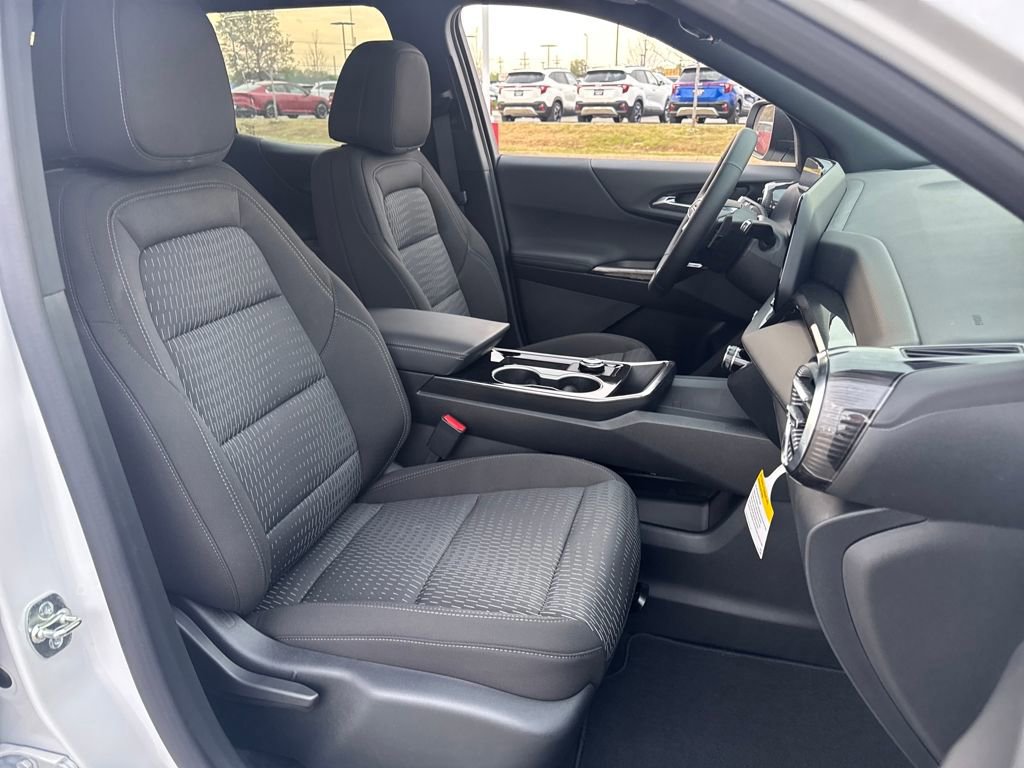 New 2026 Chevrolet Equinox LT w/ Safety and Technology Package image 11