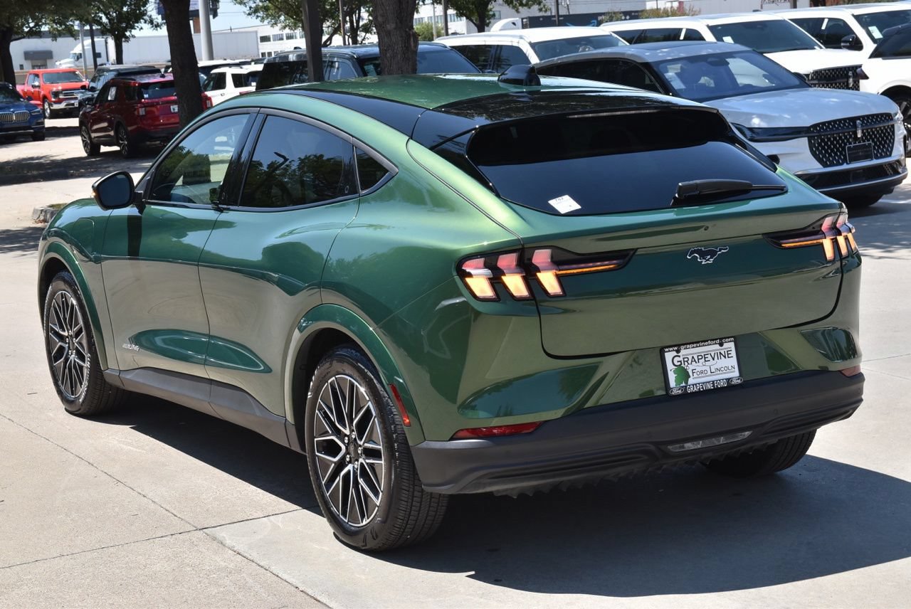Certified 2025 Ford Mustang Mach-E Premium AWD/4WD image 10