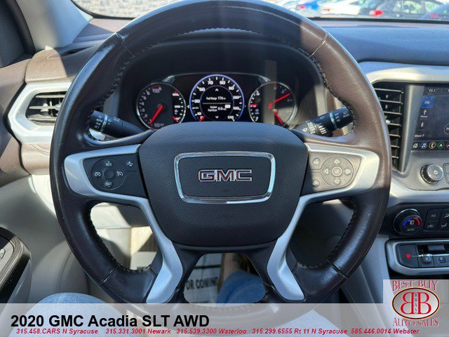 Used 2020 GMC Acadia SLT w/ Driver Alert Package II AWD/4WD image 17