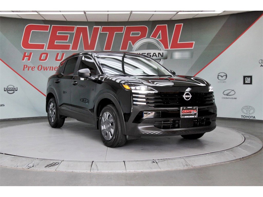 Certified 2025 Nissan Kicks S