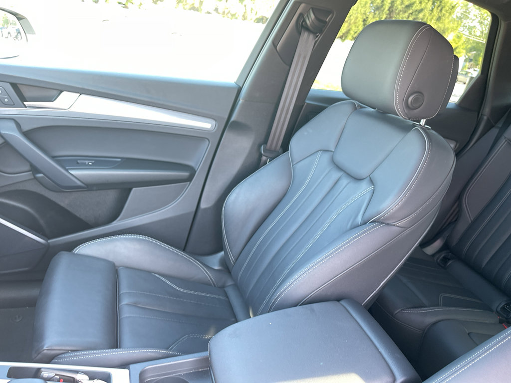 Used 2025 Audi Q5 2.0T Premium image 18