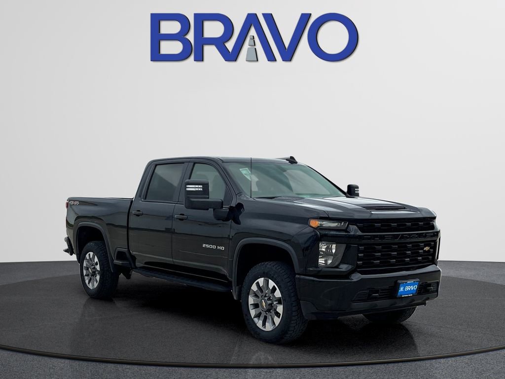 Used 2022 Chevrolet Silverado 2500 Custom w/ Custom Value Package image 3