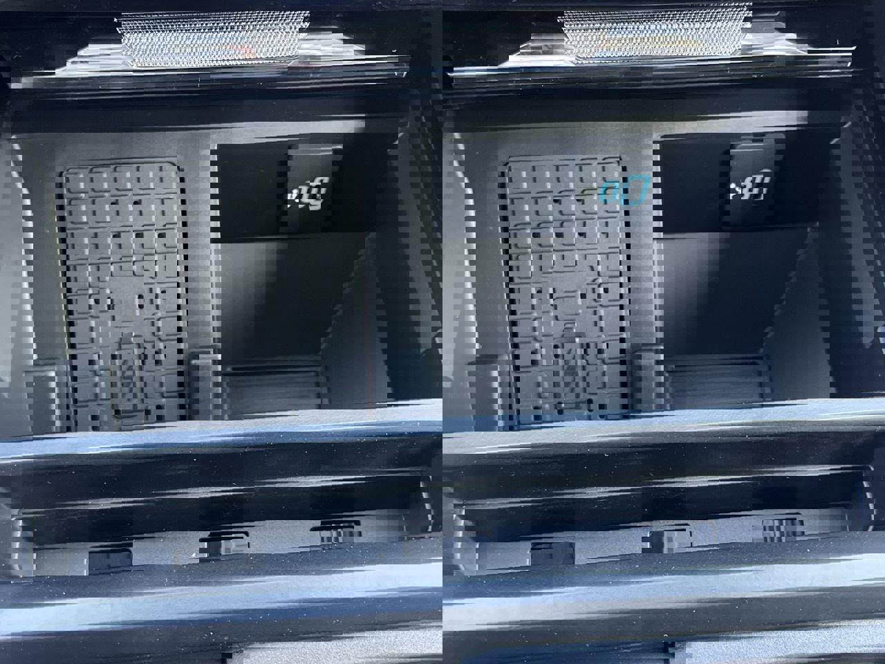 New 2025 Ford F350 Lariat w/ Lariat Ultimate Package image 10