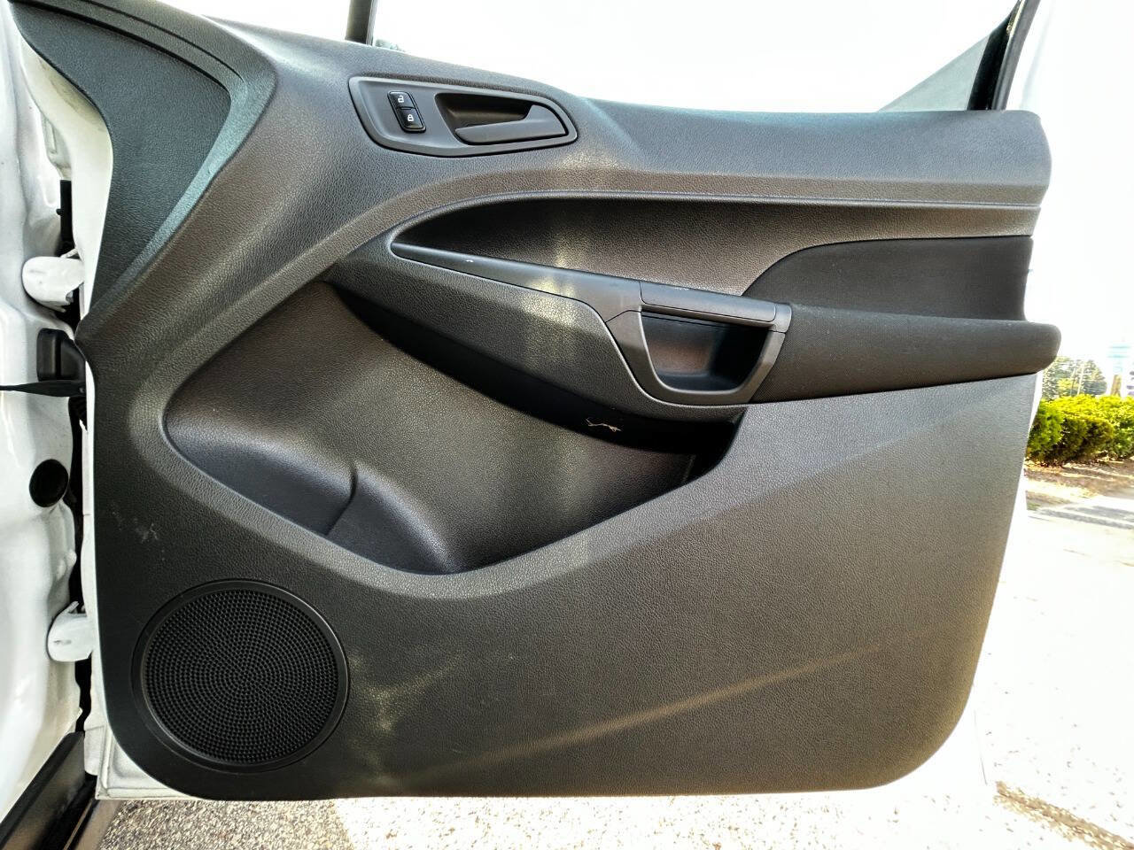 Used 2014 Ford Transit Connect XL image 35