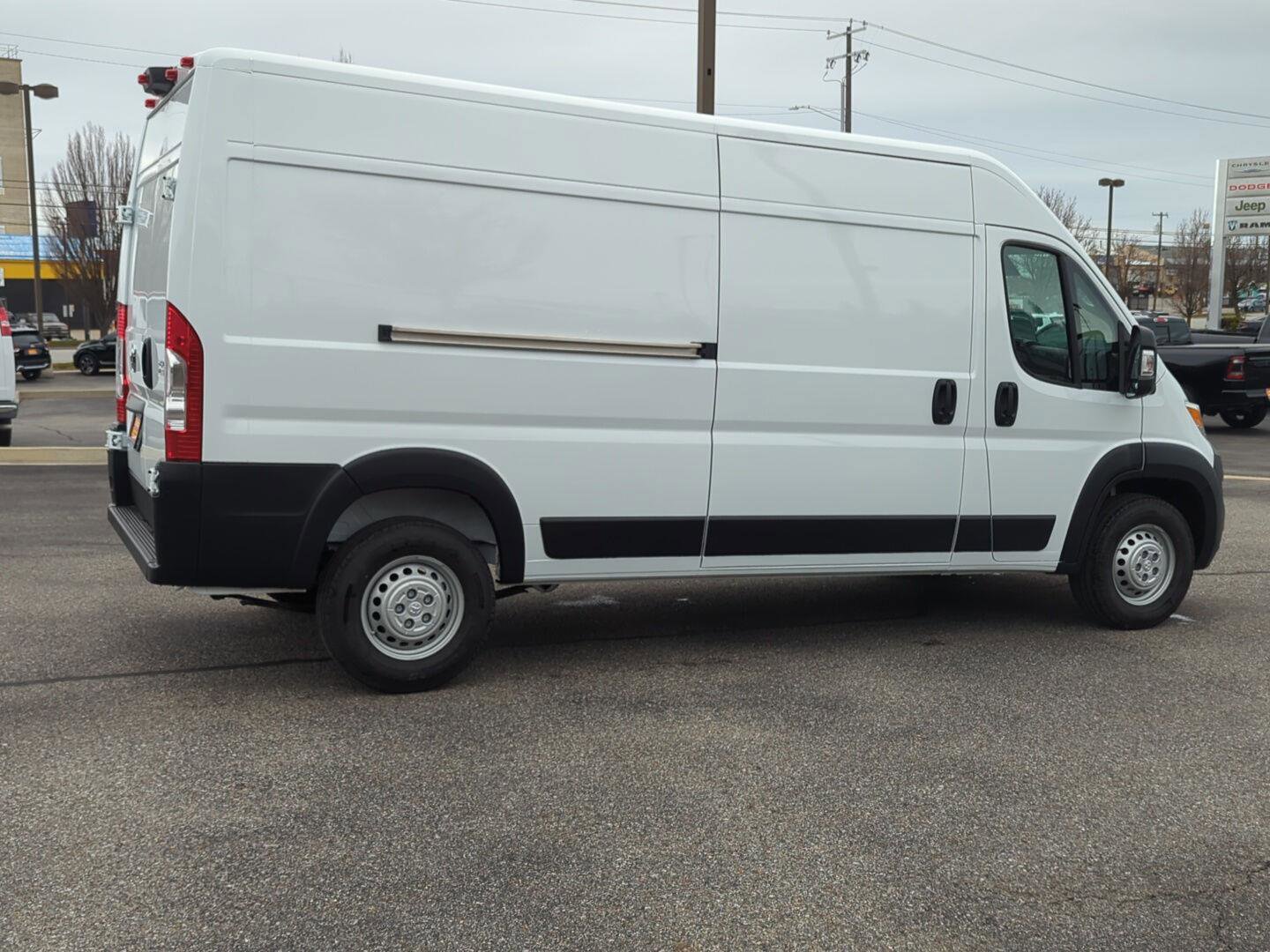 New 2026 RAM ProMaster 2500 image 8