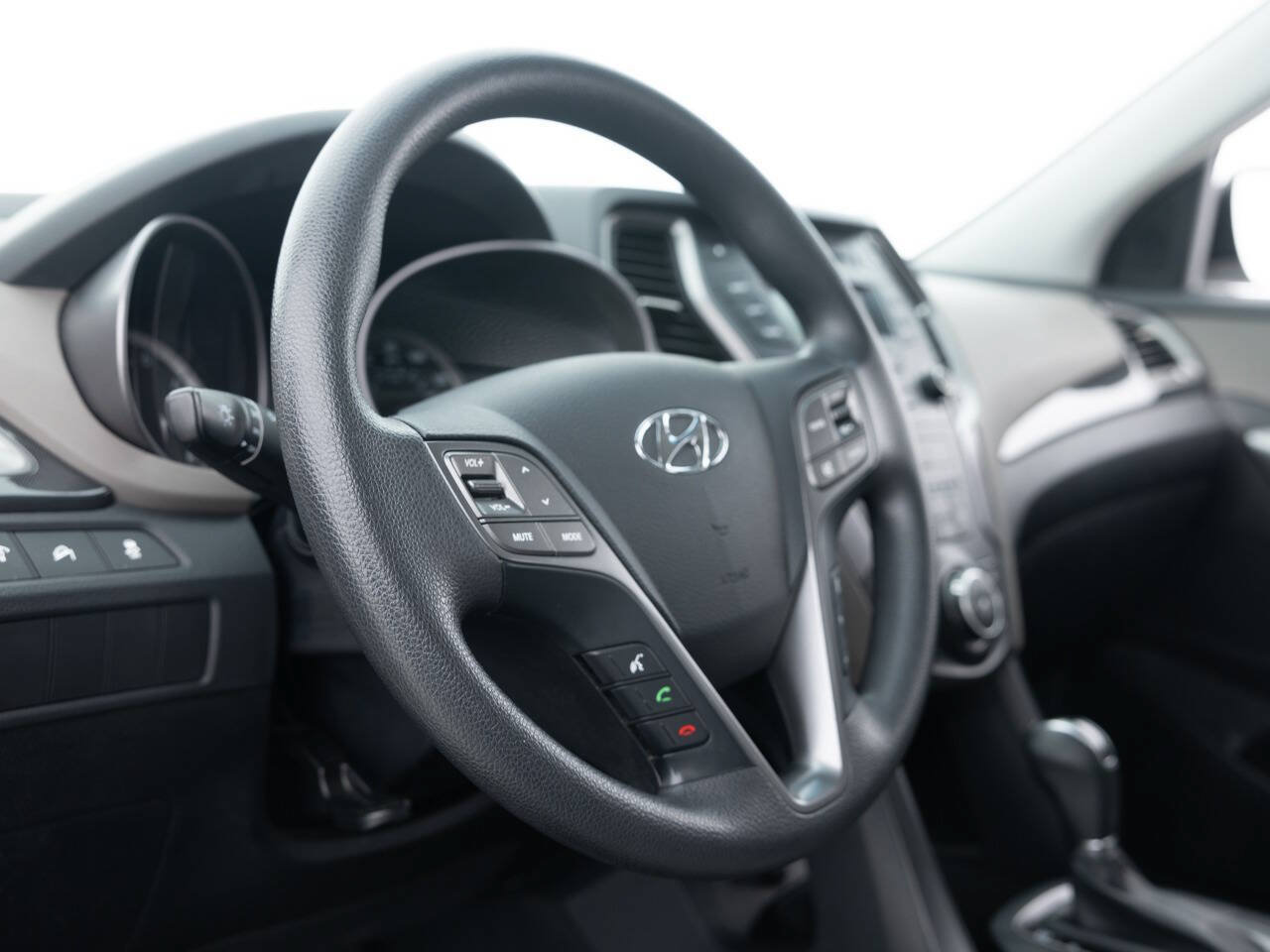 Used 2016 Hyundai Santa Fe Sport FWD image 23