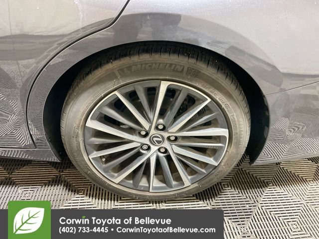 Used 2023 Lexus ES 350 w/ Premium Package image 24