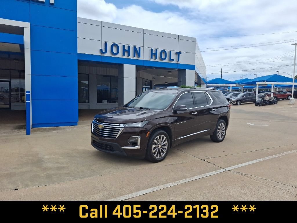 Used 2023 Chevrolet Traverse Premier AWD/4WD image 1