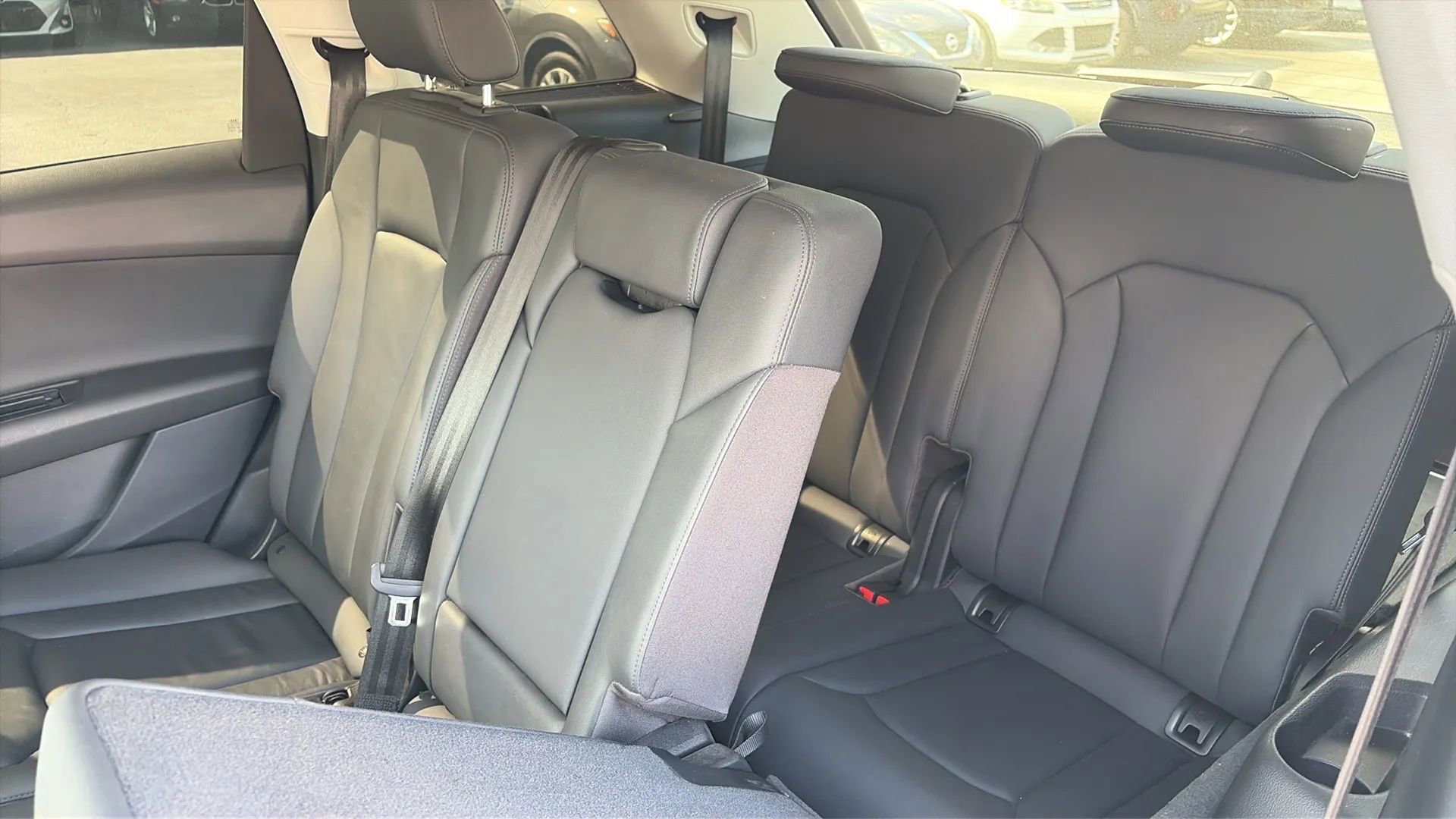 Used 2022 Audi Q7 3.0T Premium w/ Convenience Package image 26
