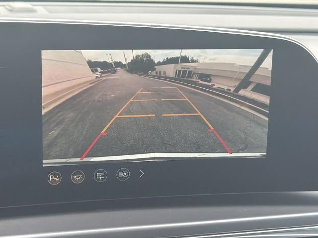 Certified 2024 Cadillac Lyriq Tech w/ Driver Assist Package AWD/4WD image 30