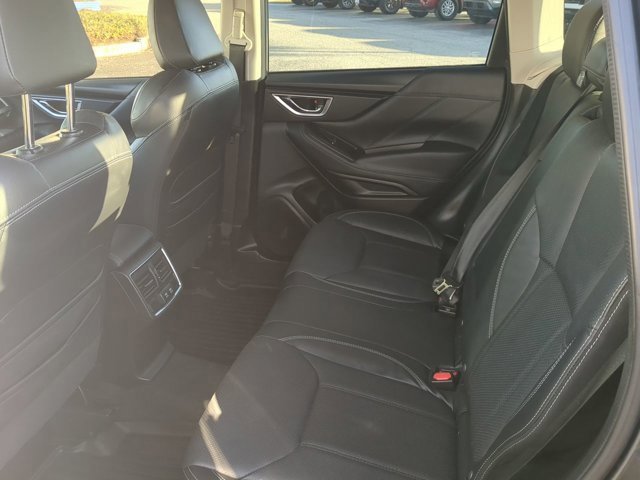 Used 2021 Subaru Forester Limited image 14