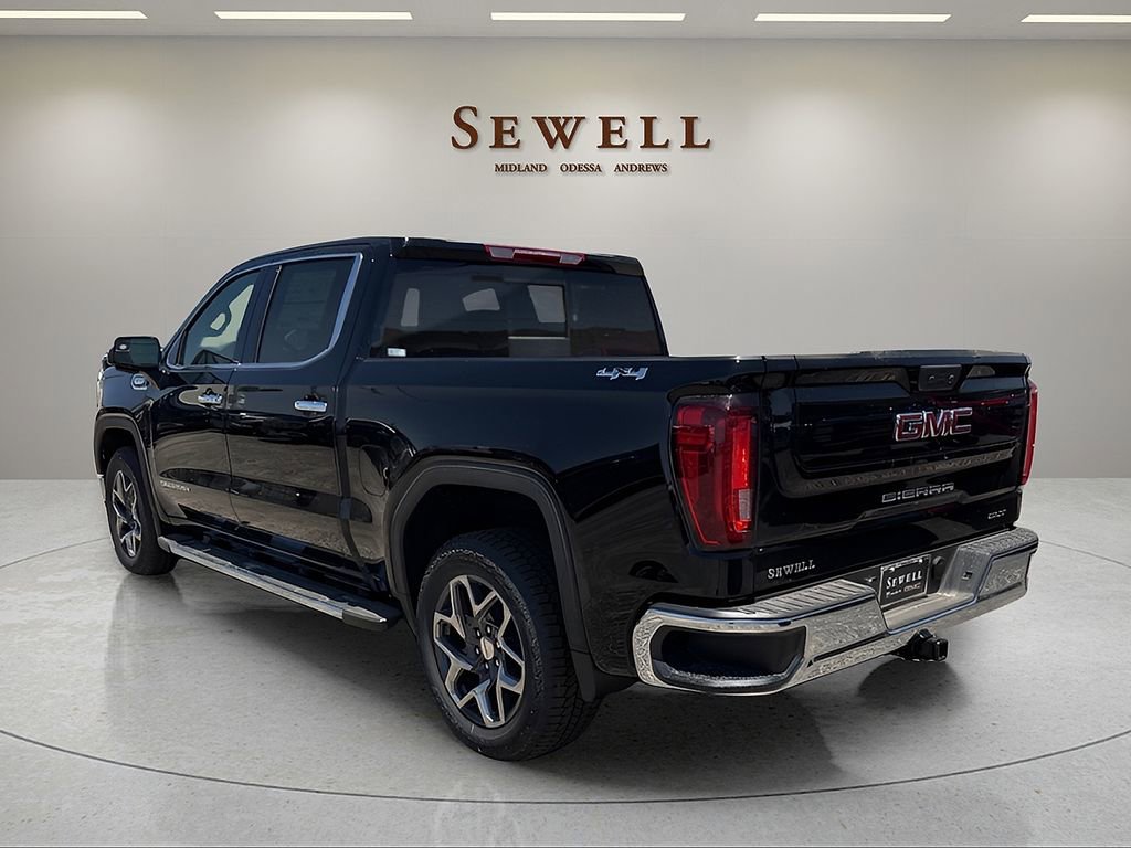 Used 2025 GMC Sierra 1500 SLT image 2