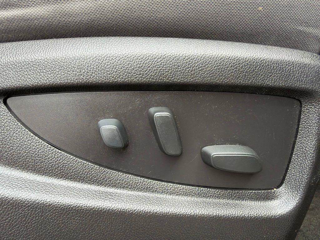 Used 2017 Chevrolet Tahoe LS w/ Max Trailering Package AWD/4WD image 31