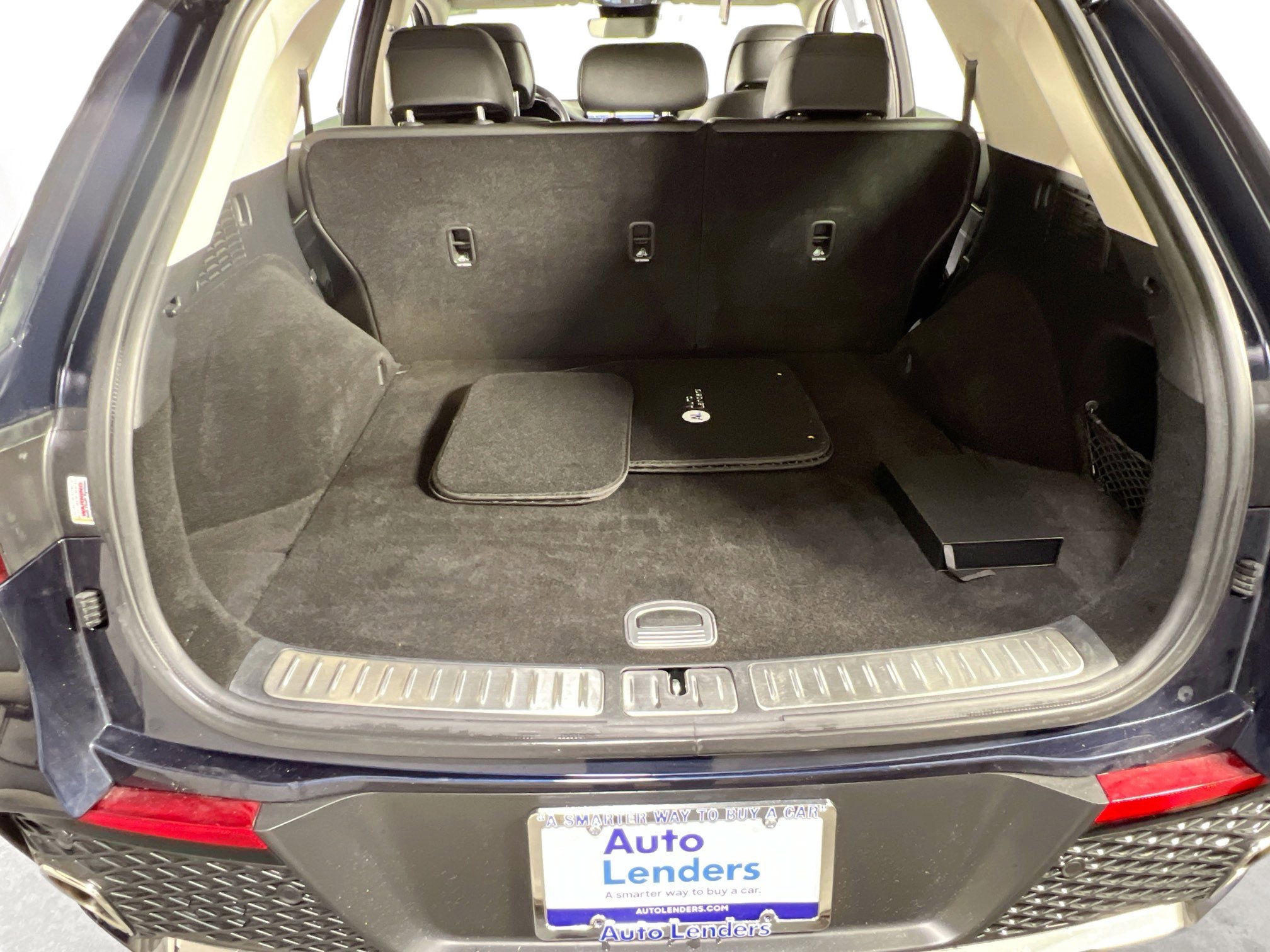 Used 2023 Genesis GV70 2.5T w/ Select Package image 26