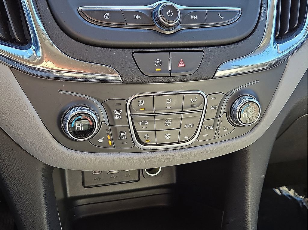 Used 2024 Chevrolet Equinox LT image 31