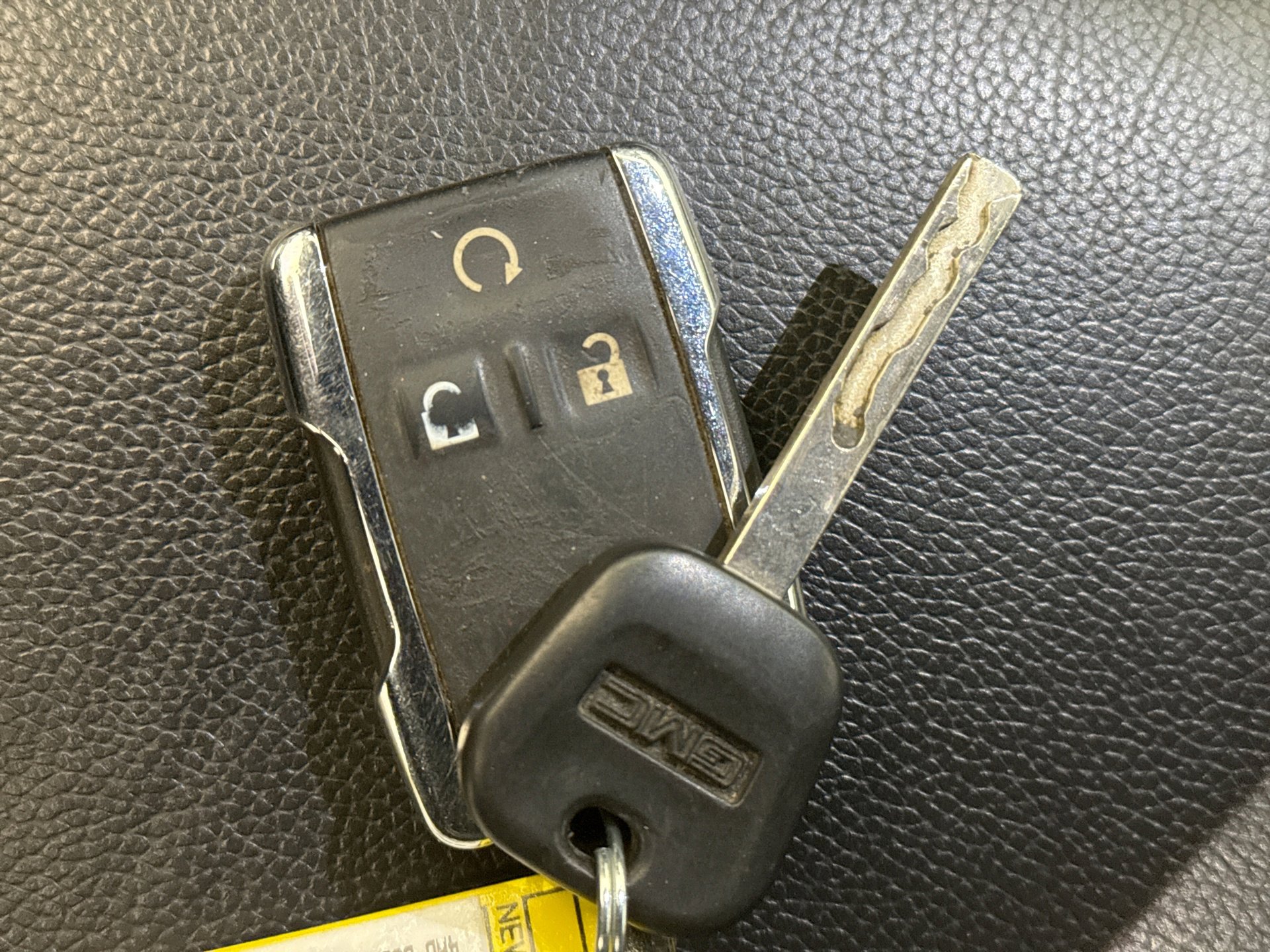 Used 2018 GMC Sierra 1500 SLT w/ SLT Premium Package image 10