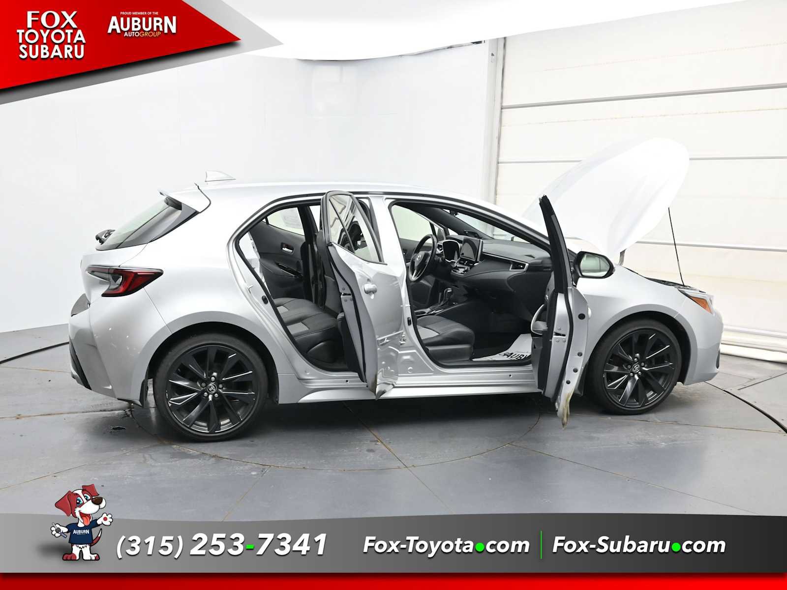 Used 2023 Toyota Corolla XSE FWD image 37