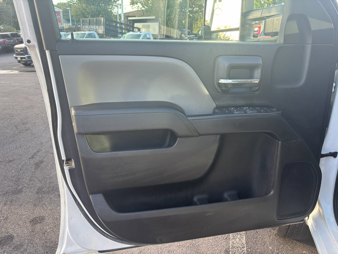 Used 2018 Chevrolet Silverado 2500 W/T w/ WT Convenience Package image 17