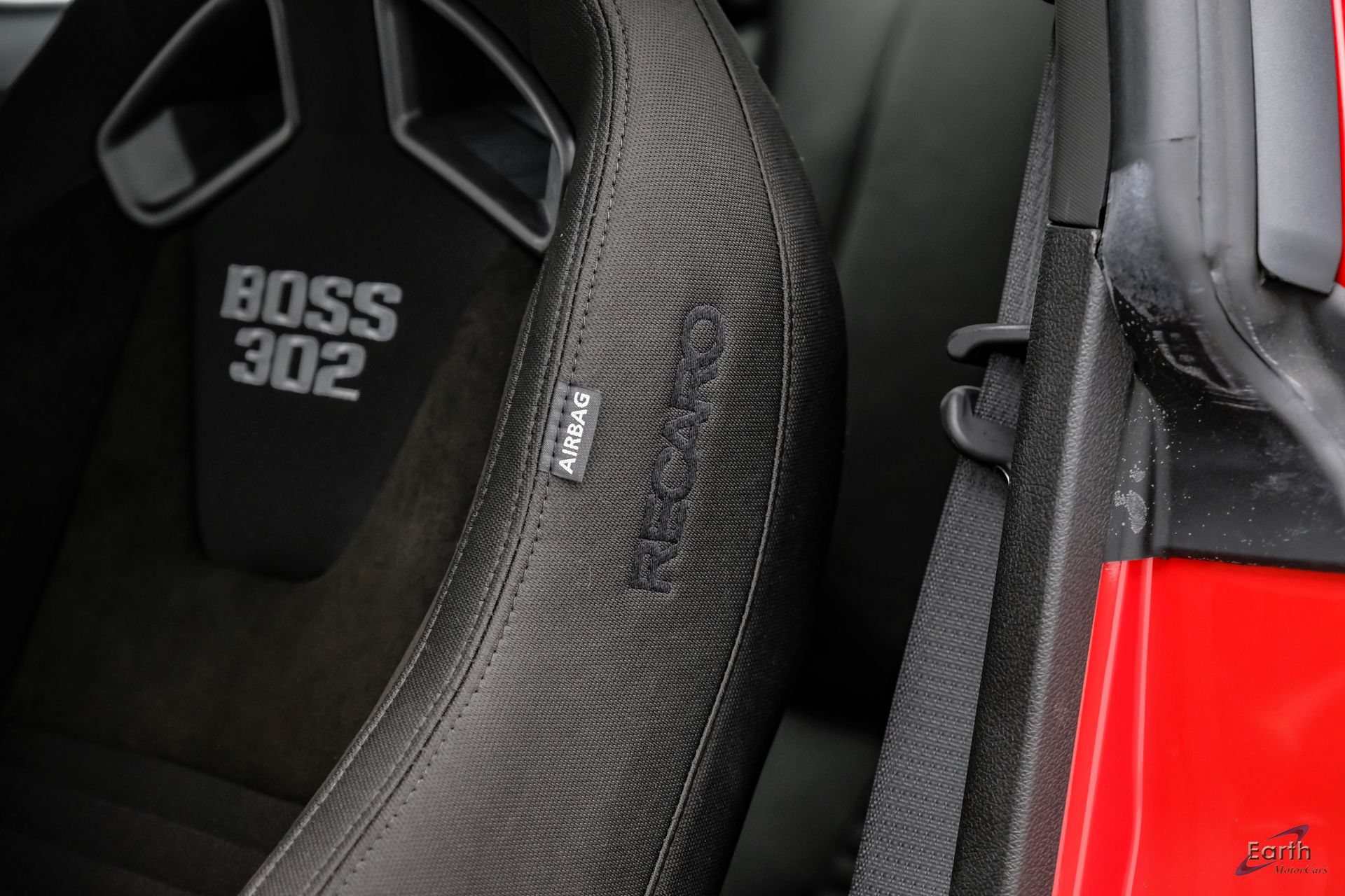 Used 2013 Ford Mustang Boss 302 w/ Boss 302 Accessory Pkg RWD image 40