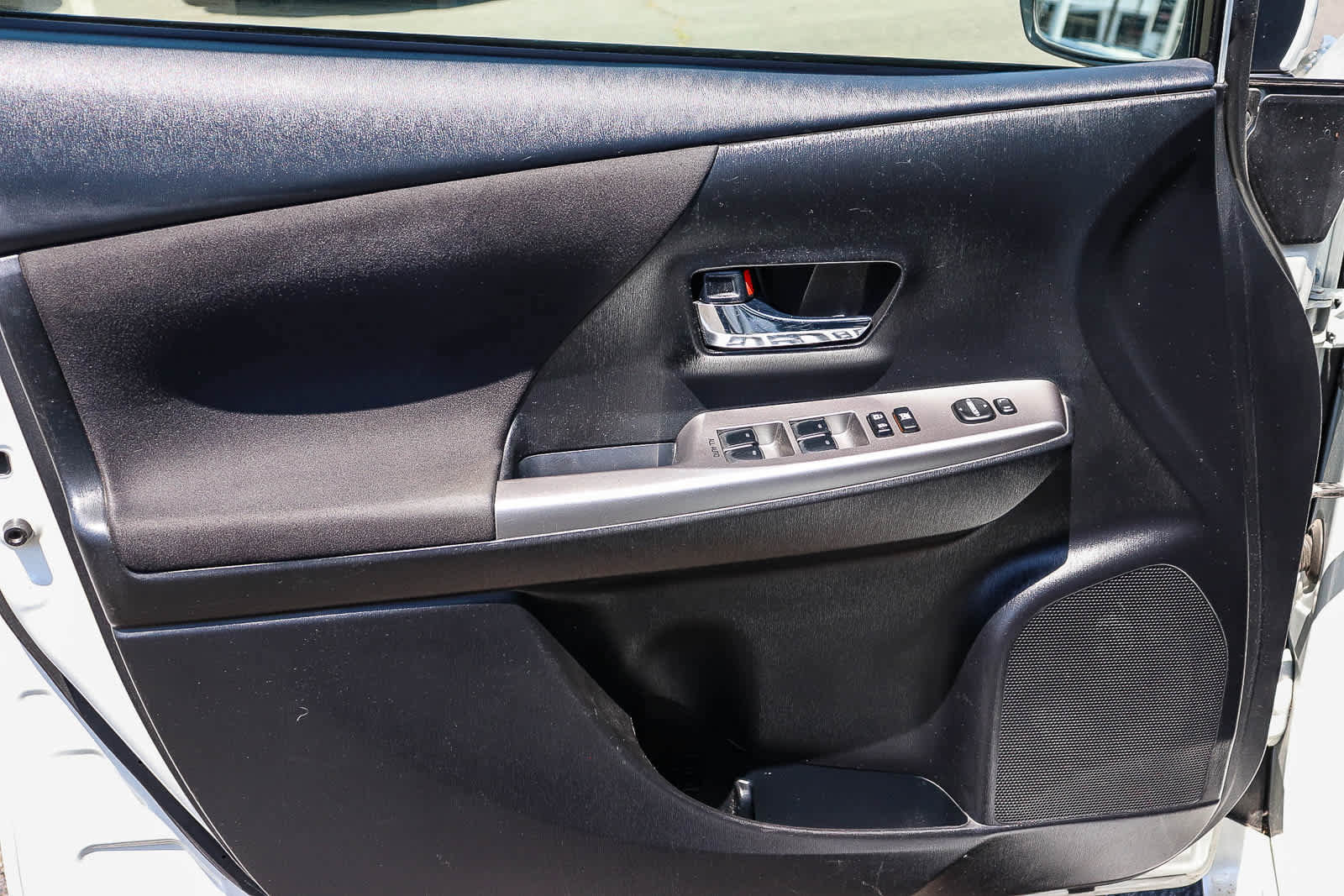 Used 2017 Toyota Prius V Two FWD image 26