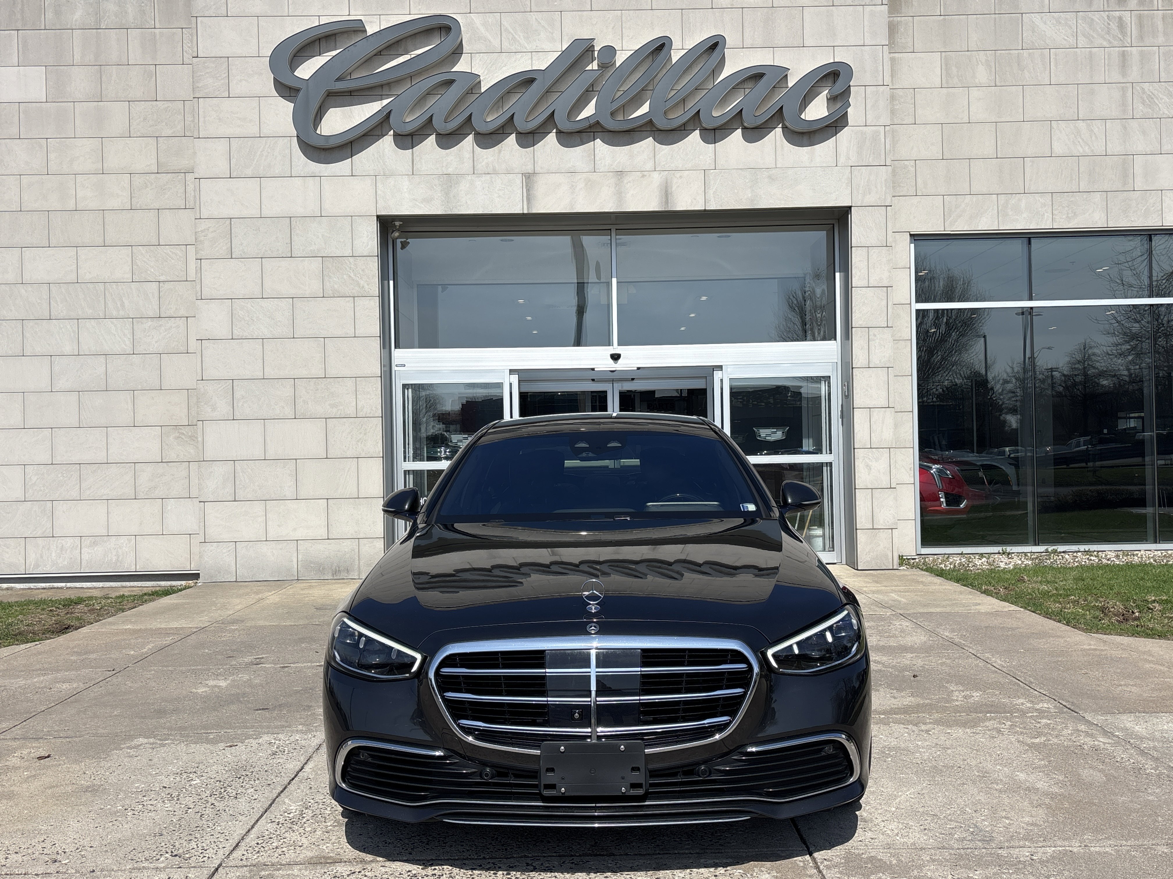 Used 2022 Mercedes-Benz S 580 4MATIC Sedan w/ Rear Seat Package image 17