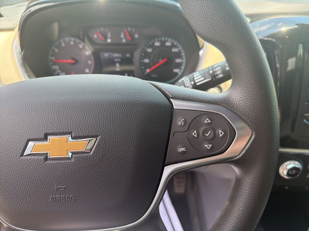 Used 2024 Chevrolet Traverse LS FWD image 13