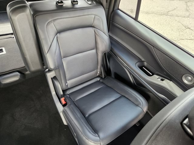 New 2026 Lincoln Navigator Reserve w/ Jet Appearance Package AWD/4WD image 15