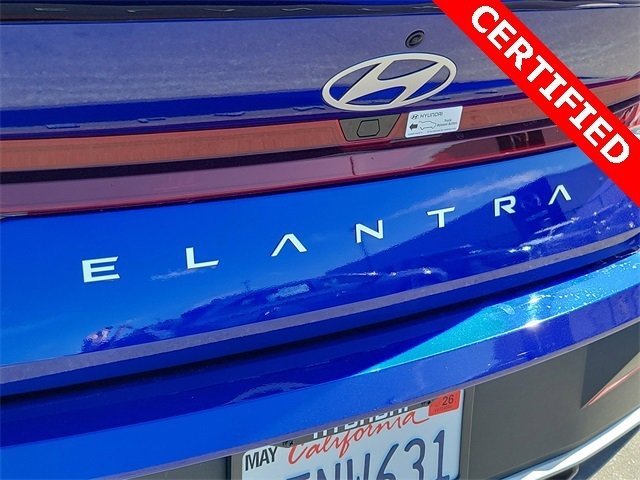 Certified 2025 Hyundai Elantra Sport image 22