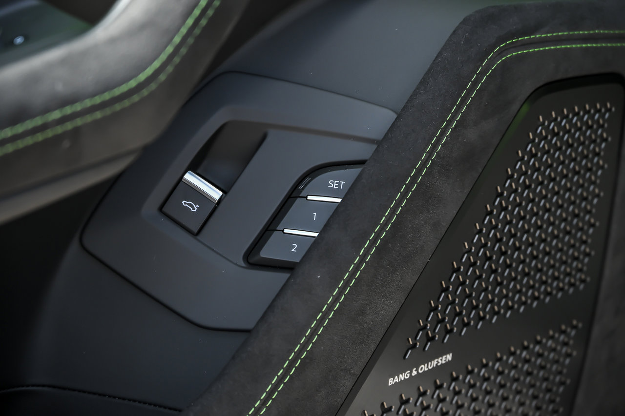 Used 2024 Lamborghini Urus S AWD/4WD image 22