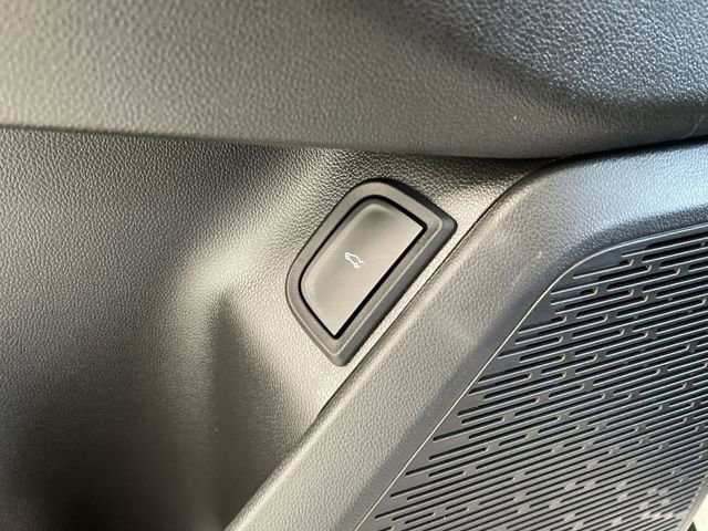 New 2026 Chevrolet Equinox LT image 26