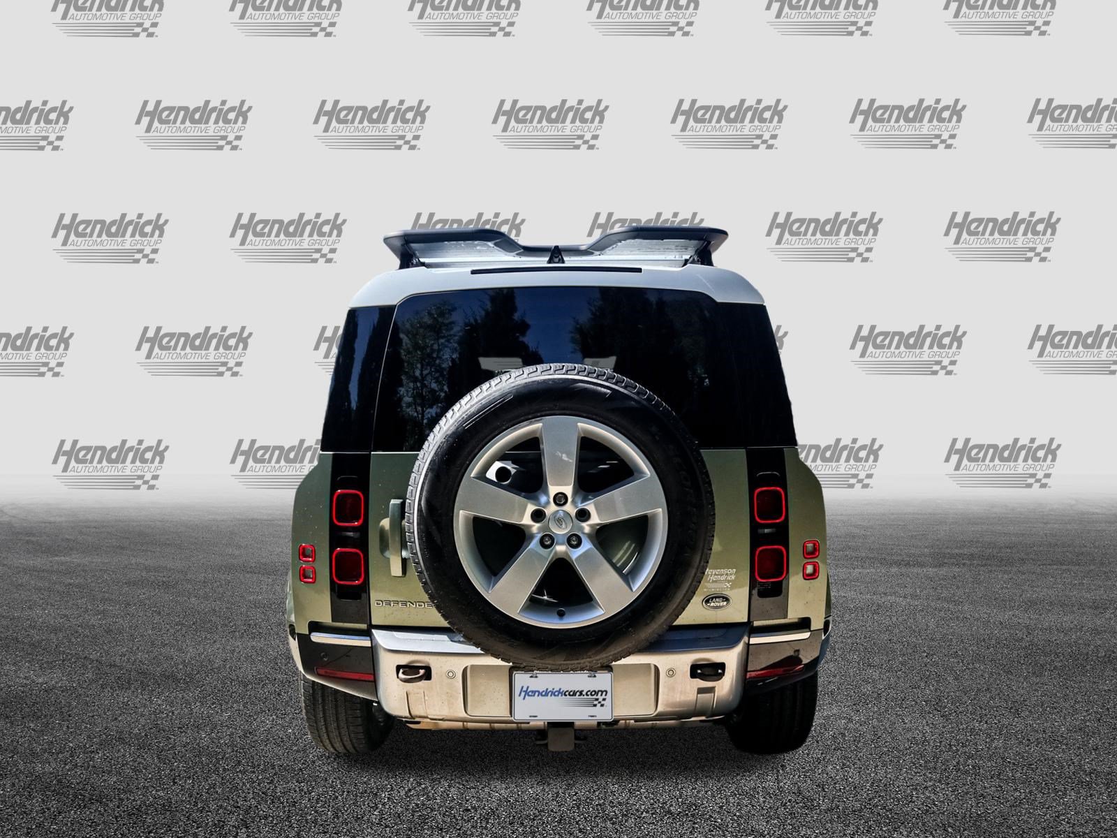 Used 2022 Land Rover Defender 110 S AWD/4WD image 9
