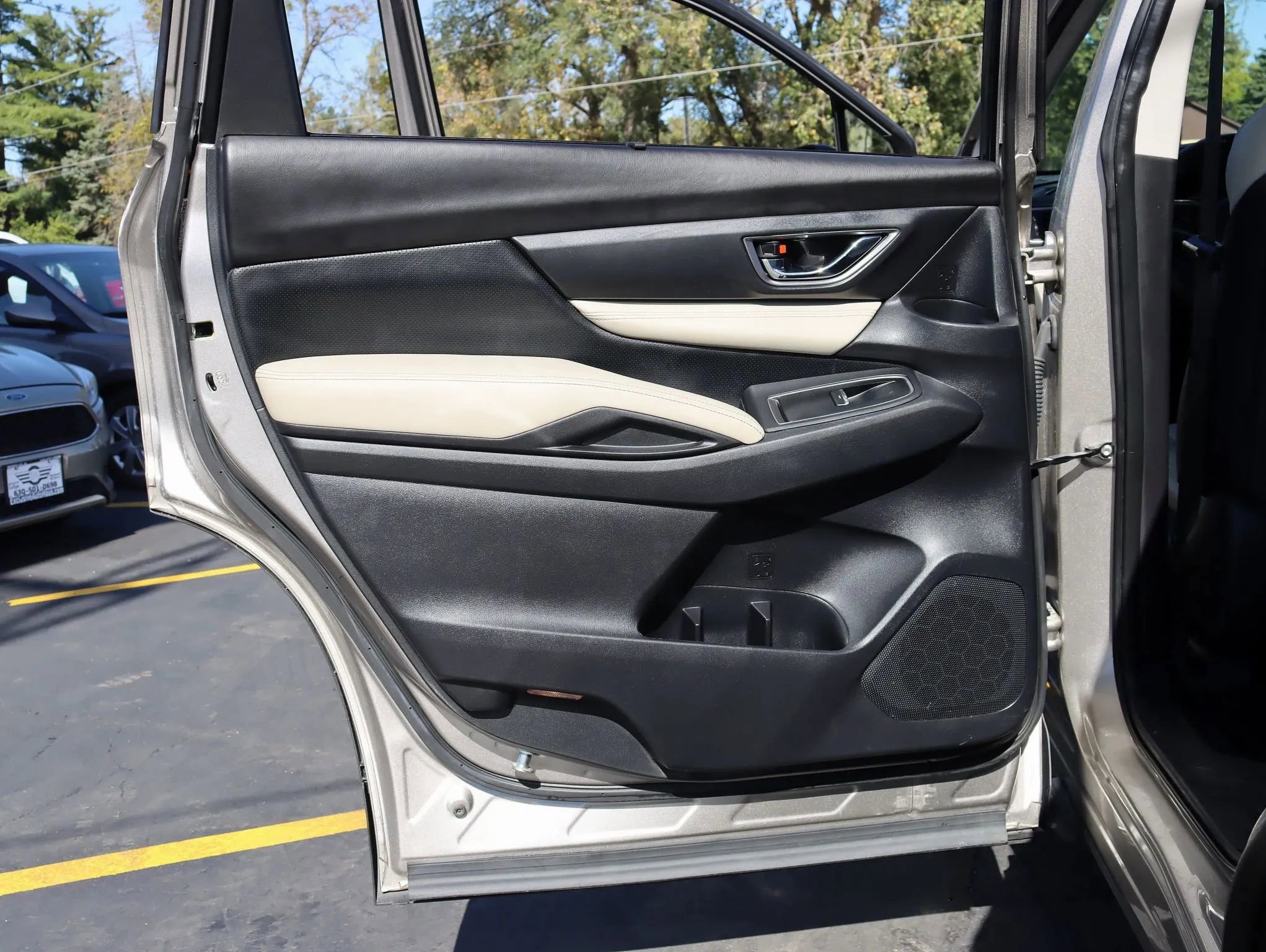 Used 2019 Subaru Ascent Limited image 39