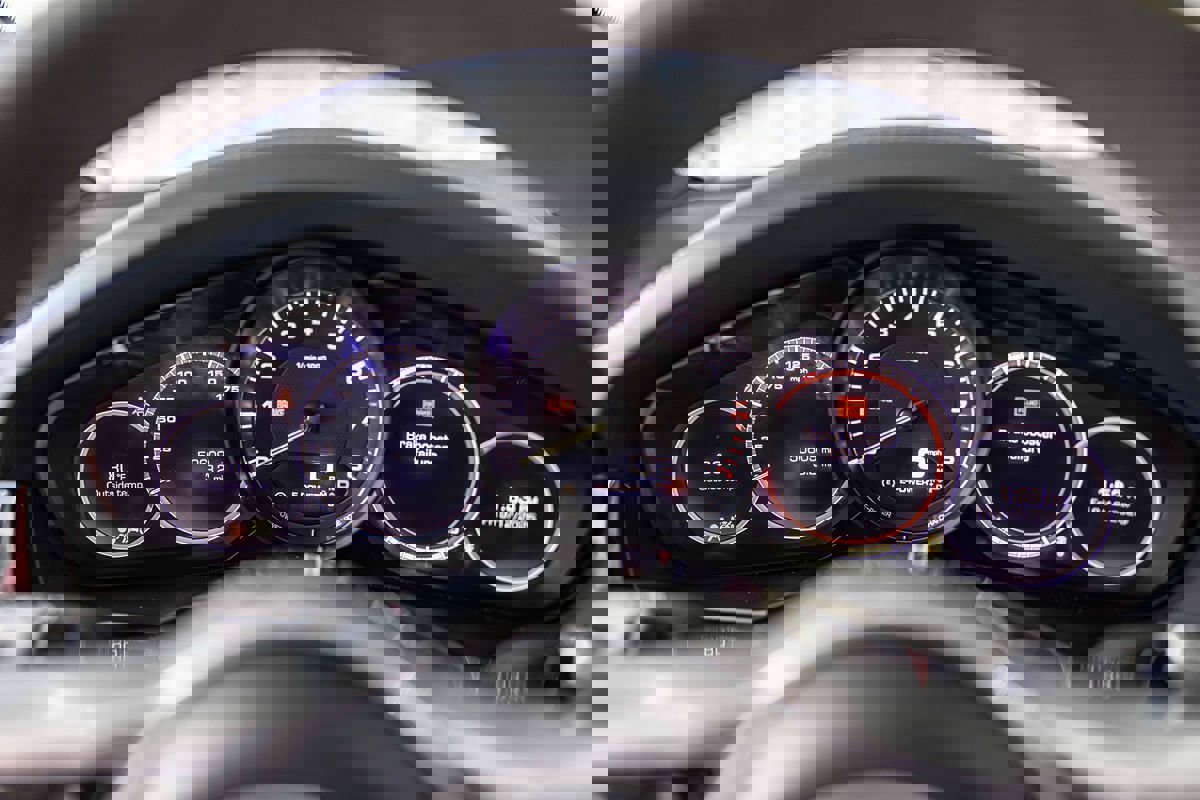 Used 2021 Porsche Cayenne E-Hybrid image 25