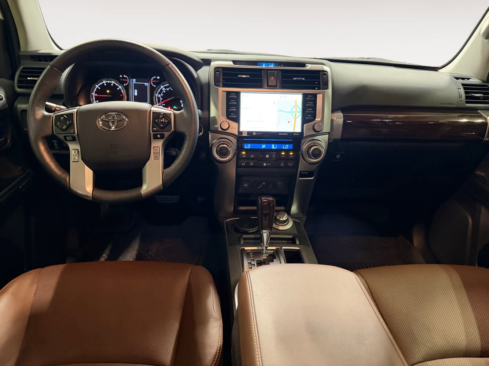 Used 2023 Toyota 4Runner Limited image 11