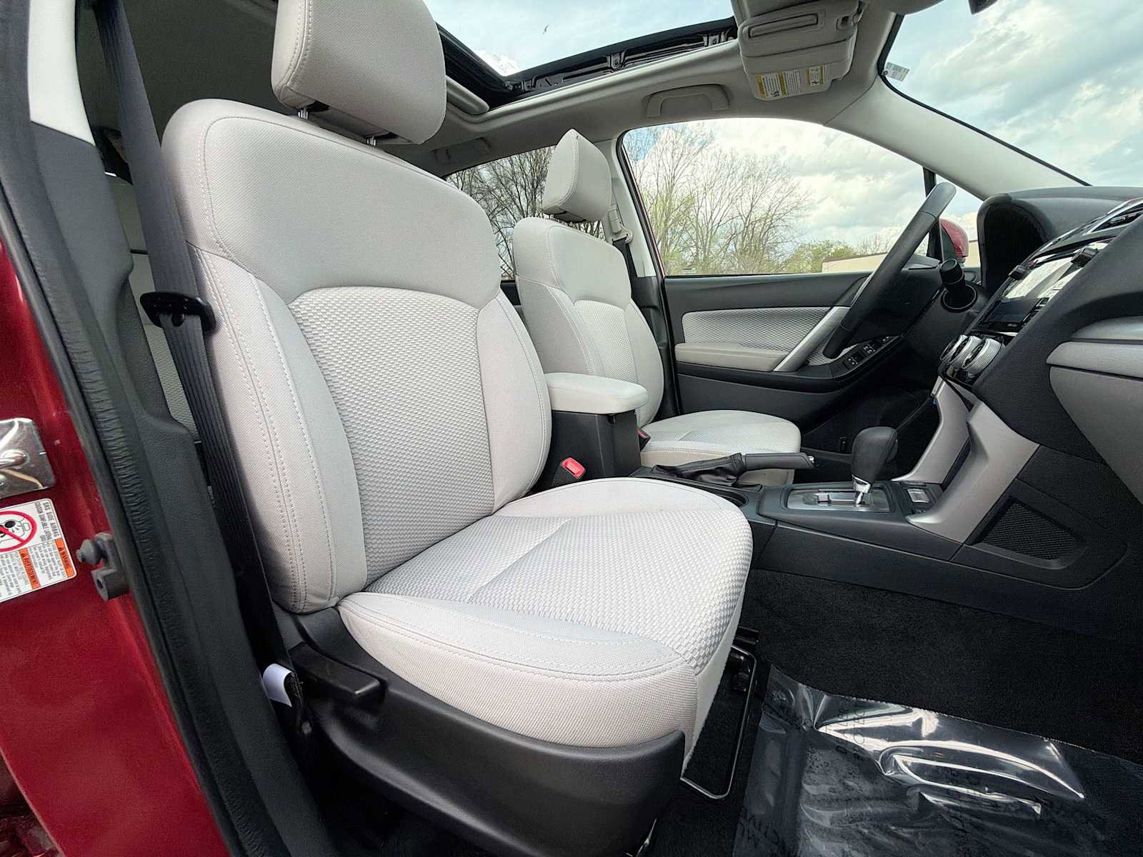 Used 2017 Subaru Forester 2.5i Premium image 19