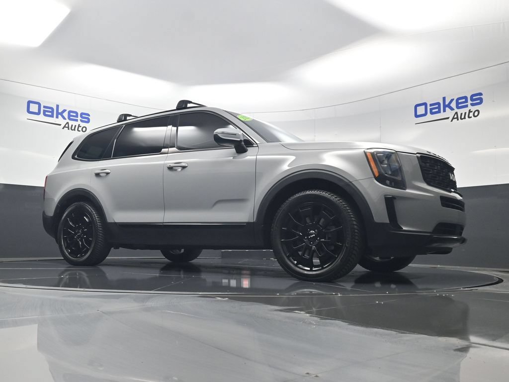 Certified 2022 Kia Telluride EX w/ EX Premium Package AWD/4WD image 42