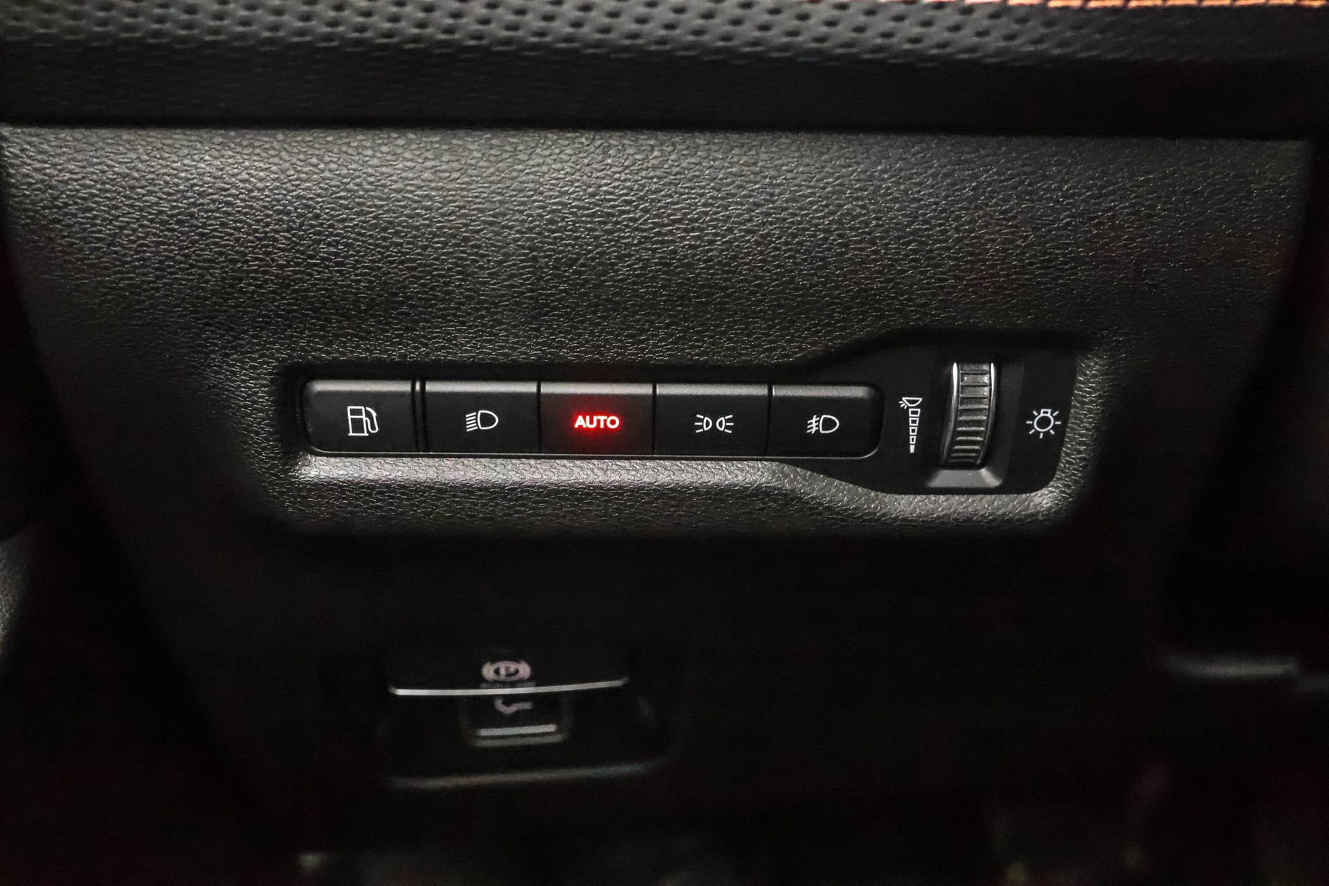 New 2026 Jeep Cherokee Limited image 31