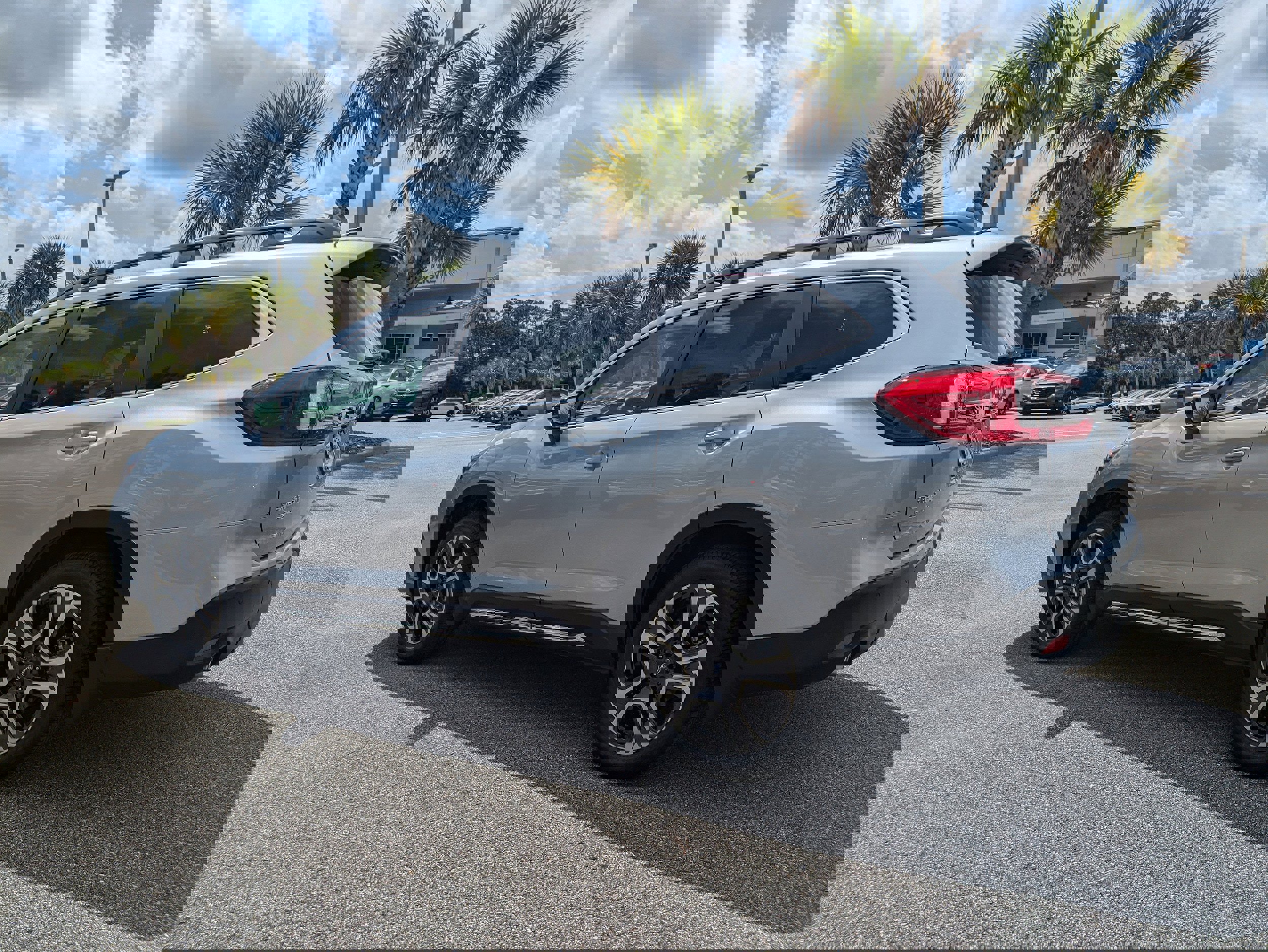 New 2025 Subaru Ascent Limited image 6