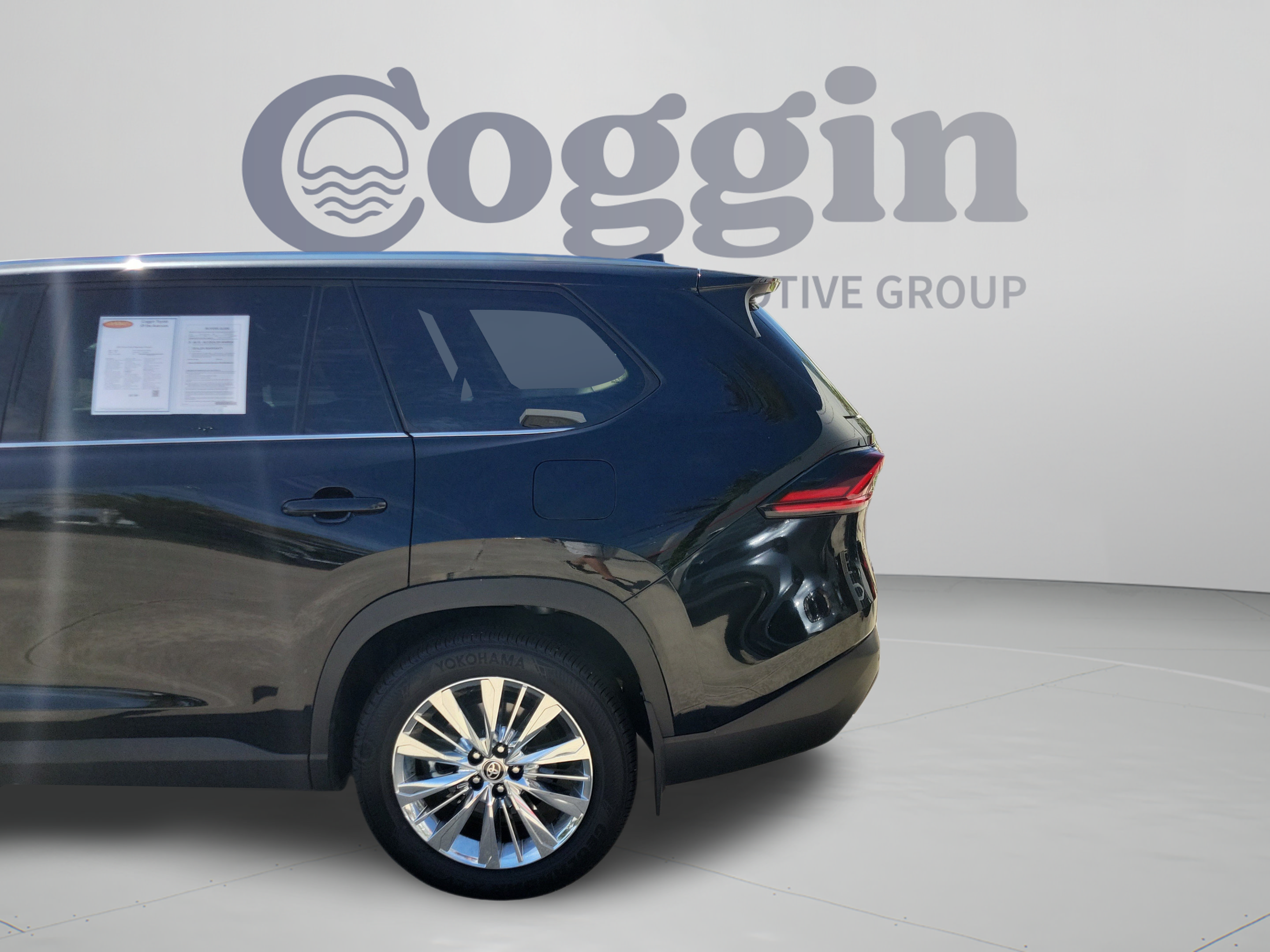 Certified 2025 Toyota Grand Highlander AWD image 31